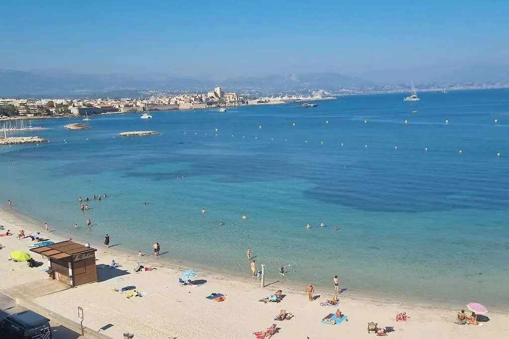Apartment Appartement Plage De La Salis Antibes