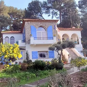  Holiday home Magnifique 