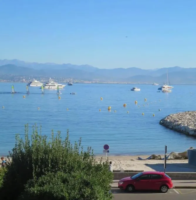 Appartement Plage De La Salis Αντίμπ Διαμέρισμα